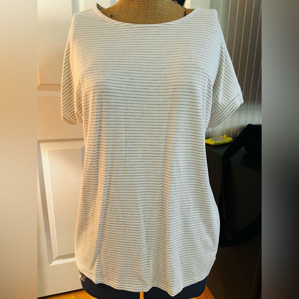 Green Envelope Cream Tee with Thin Gray Stripes